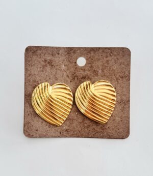 Aretes corazon acero dorado