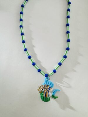 Collar pez vidrio