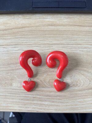 Aretes signo interrogación grandes