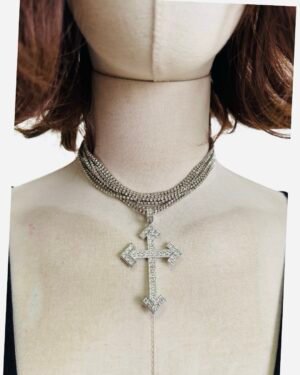 Collar Cruz